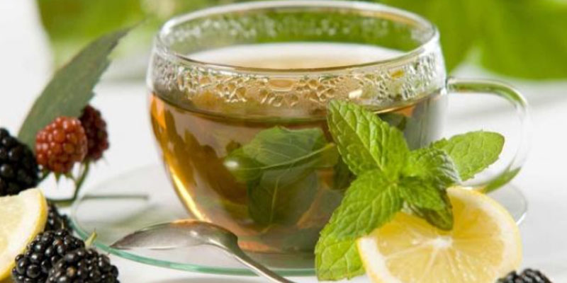 دراسة: الشاي الأخضر يمكنه معالجة السرطان